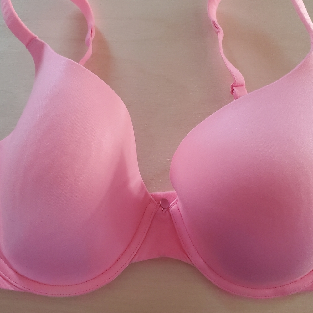 Victoria Secret Perfect Coverage Bra 38C